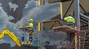 مشروع إنشاء مستودعات صناعية متكاملة باستخدام الساندويتش بانل